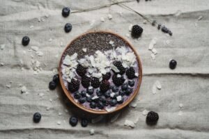 Overnight oats with berries 